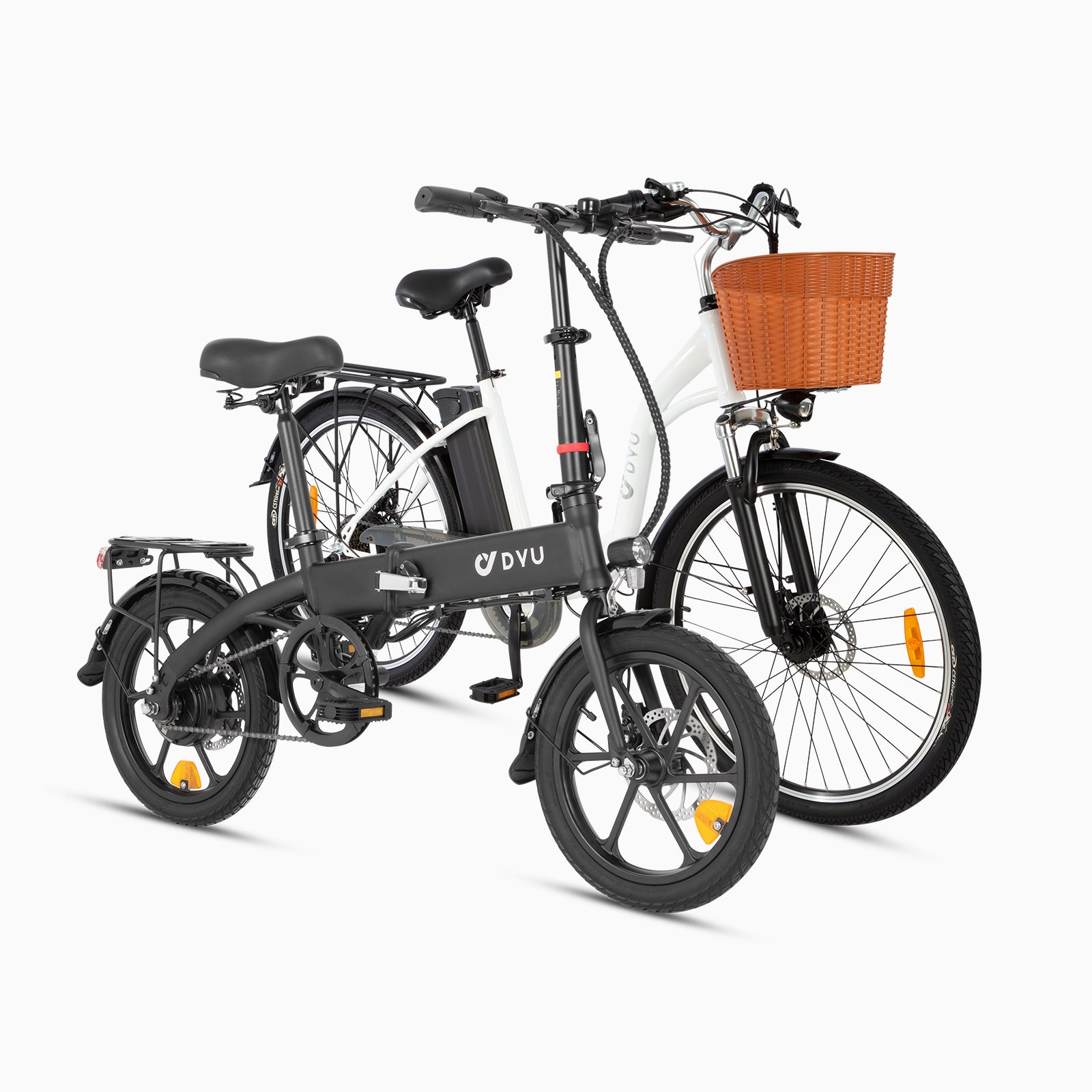 Man in zwarte jas op DYU A1F fiets, stijlvol en comfortabel voor dagelijks gebruik. Man in zwarte jas op DYU A1F fiets, stijlvol en comfortabel voor dagelijks gebruik.